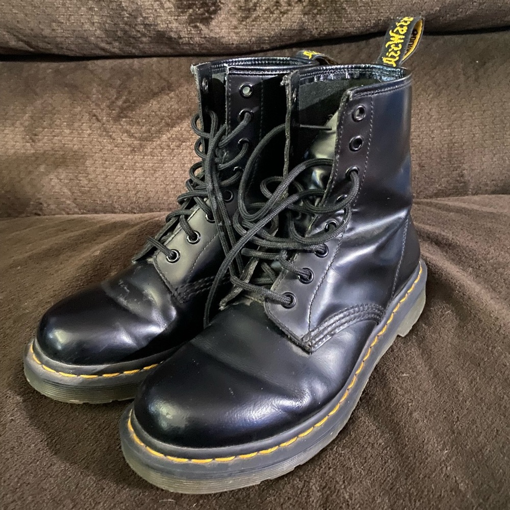 Women’s Size 8 doc martens